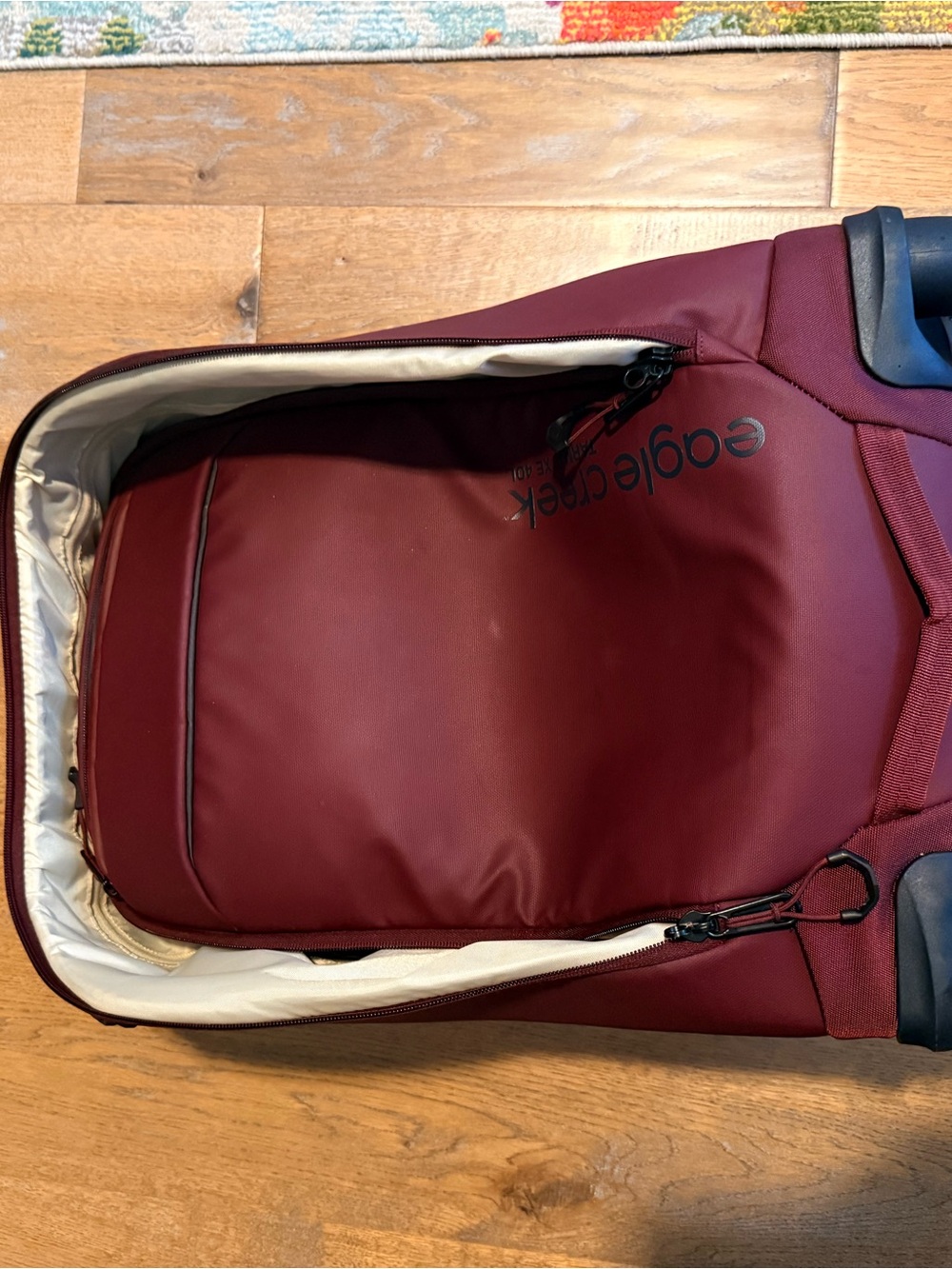 Eagle Creek Burgundy Travel carry on